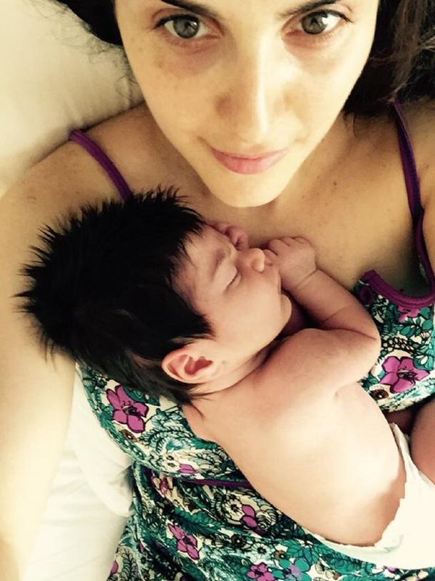 Julieta Díaz presentó a su hija Elena Antonia y agradeció el apoyo