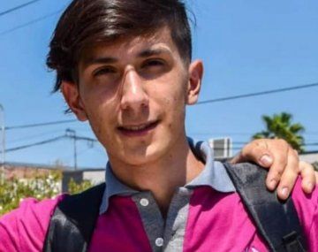 Córdoba: un alumno de 18 años se descompensó en clase y murió