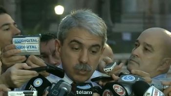 anibal fernandez, sobre el #parodetransporte: paran para defender sueldos altos anibal fernandez, sobre el #parodetransporte: paran para defender sueldos altos