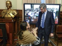 Denuncian a Michetti y Marcos Peña por contrataciones irregulares