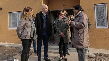 rodriguez larreta recorrio junto a barrientos obras en los piletones rodriguez larreta recorrio junto a barrientos obras en los piletones