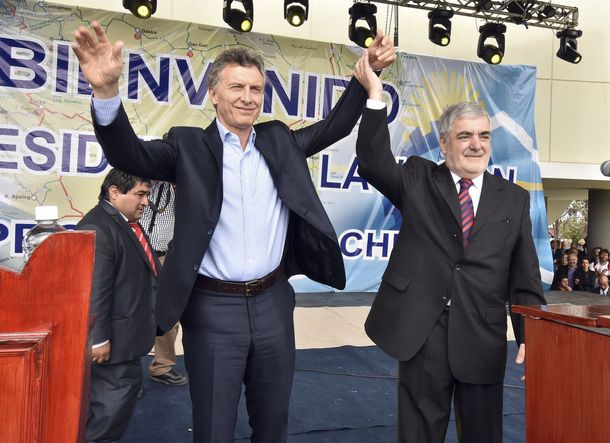 Mauricio Macri: Hemos disfrazado el desempleo en empleo público