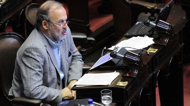 Eduardo Amadeo: Si echamos a todos los vagos del Estado, vamos a tener una guerra civil