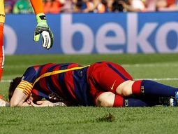 en barcelona, prenden velas para que messi llegue al clasico con el real madrid en barcelona, prenden velas para que messi llegue al clasico con el real madrid