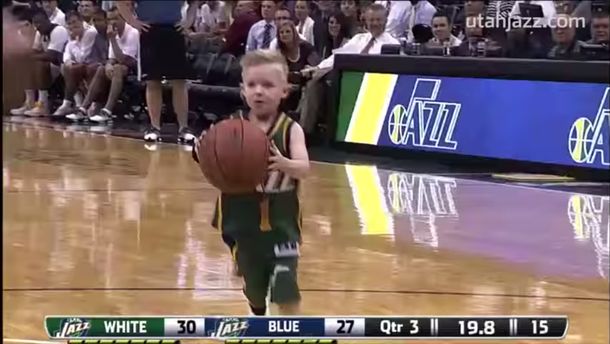 Un nene enfermo debutó en la NBA: mirá el video