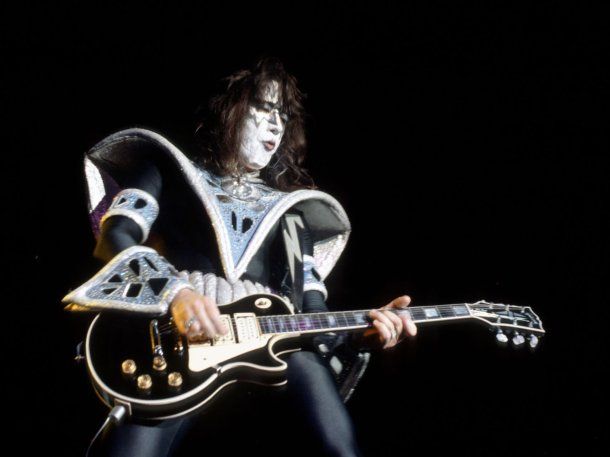 Murió Ace Frehley, el guitarrista original de Kiss