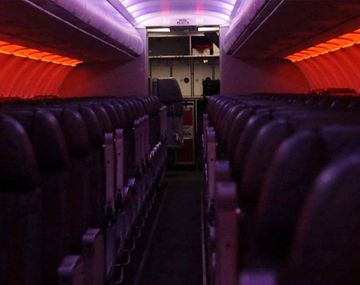 Avianca quiso homenajear a las mujeres con un vuelo vacío y le llovieron las críticas