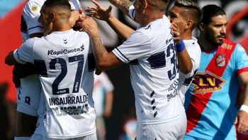Cómo ver en vivo Gimnasia de La Plata vs Arsenal por la Liga Profesional de Fútbol. Cómo ver en vivo Gimnasia de La Plata vs Arsenal por la Liga Profesional de Fútbol.