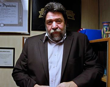 Claudio Lozano criticó el acuerdo entre el Estado y el Correo