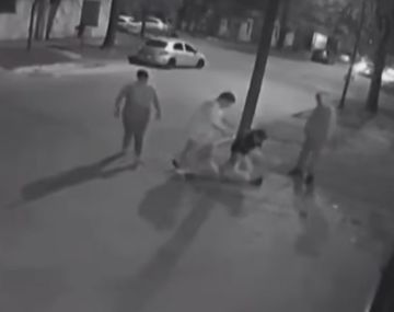 Conmoción en Colón: adolescente de 17 años fue brutalmente golpeado en patota