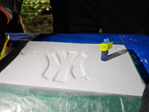 Uno de los bloques de cocaína que fueron encontrados durante el operativo. Uno de los bloques de cocaína que fueron encontrados durante el operativo.