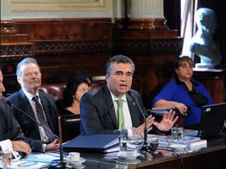 en mis 2 meses de gestion, los ahorristas ganaron y los especuladores perdieron en mis 2 meses de gestion, los ahorristas ganaron y los especuladores perdieron