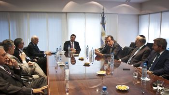 vanoli a los bancos: no esperen una devaluacion, eso no sucedera vanoli a los bancos: no esperen una devaluacion, eso no sucedera