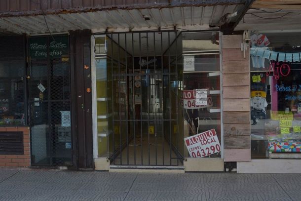 Por el furor de compras en Chile, cerraron 400 locales en Mendoza