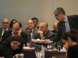 diputados: el oficialismo buscara aprobar el presupuesto el 8 de octubre diputados: el oficialismo buscara aprobar el presupuesto el 8 de octubre