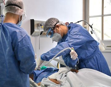 Uno de cada diez enfermos graves de coronavirus produce anticuerpos que empeoran su enfermedad