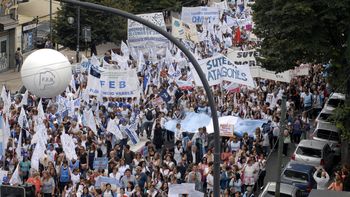 el gobierno nacional insto a los docentes a acatar el fallo el gobierno nacional insto a los docentes a acatar el fallo
