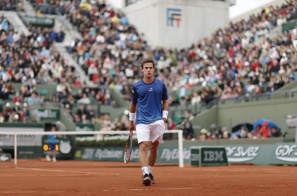 Schwartzman luchó pero no pudo con Roger Federer