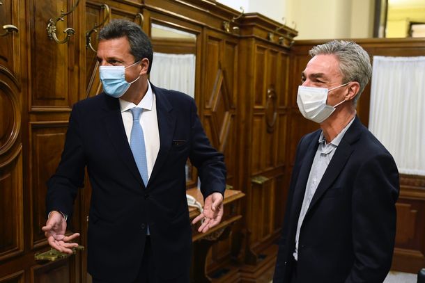 Tras ser dado de alta, Mario Meoni visitó a Sergio Massa