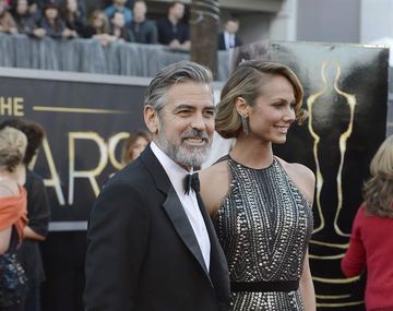 El actor George Clooney y su novia Stacy Keibler