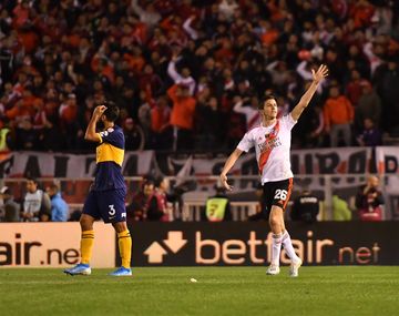 Centro atrás y sólo empujarla: Nacho Fernández marcó el segundo de River