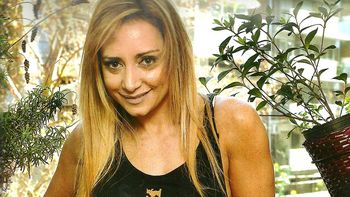 Andrea Ghidone, furiosa por falta de Photoshop Andrea Ghidone, furiosa por falta de Photoshop