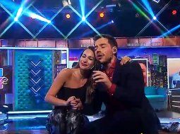 el llanto de pampita en vivo con una cancion de coldplay el llanto de pampita en vivo con una cancion de coldplay