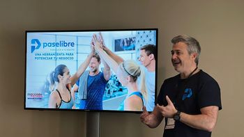 La empresa da un beneficio que mejora la productividad al garantizar la actividad física de sus empleados y darle herramientas de bienestar mental. La empresa da un beneficio que mejora la productividad al garantizar la actividad física de sus empleados y darle herramientas de bienestar mental.