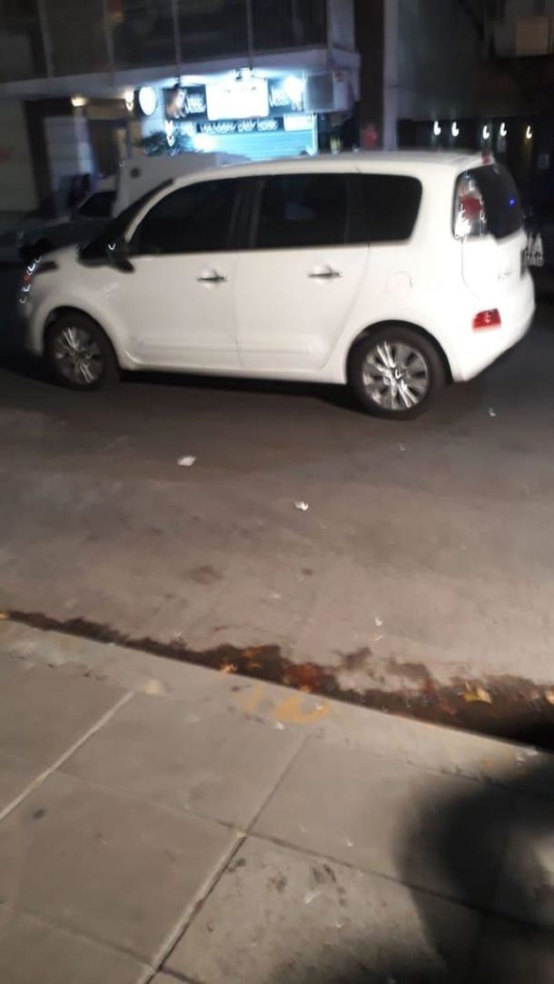 En ese auto se llevaron a la nena de 5 años