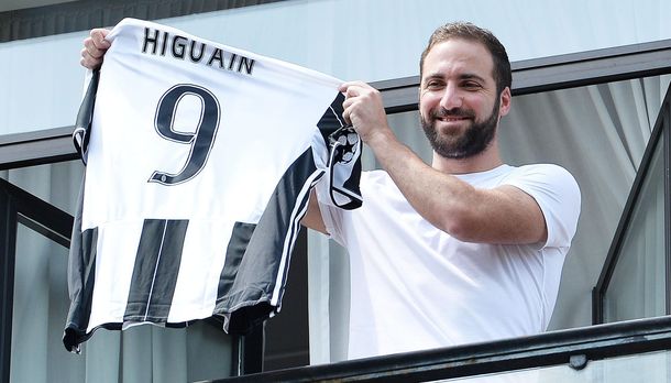 ¿Cuánto vale la flamante camiseta de Higuaín en la Juventus?