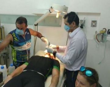 Un deportista tucumano le reconstruyó la cara a un rival en medio de una carrera.