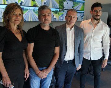 Fernando Grayse reunió con Facundo Moyano y Juan Zabaleta en el centro de monitoreo de AUBASA