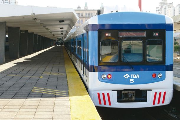 El tren Sarmiento para este jueves y la medida afecta a 350 mil usuarios