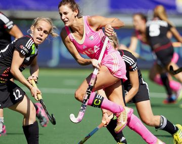 Las Leonas golearon a Alemania y encaminan su clasificación a semis