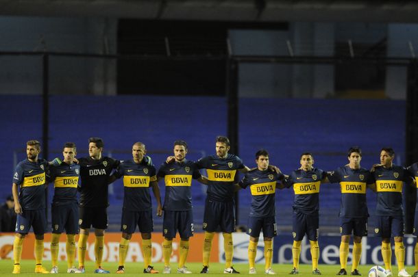A cinco del final, Boca logró quebrar a Huracán y avanzó en la Copa Argentina