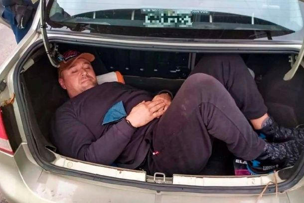 Entre R&iacute;os: detuvieron a un&nbsp;santafesino que llevaba a un ucraniano en el ba&uacute;l