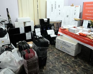 Remiseros le sacaban información a sus pasajeros para luego asaltarlos