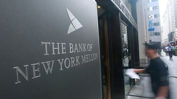 advierten que griesa carece de autoridad para bloquear el pago a los bonistas advierten que griesa carece de autoridad para bloquear el pago a los bonistas