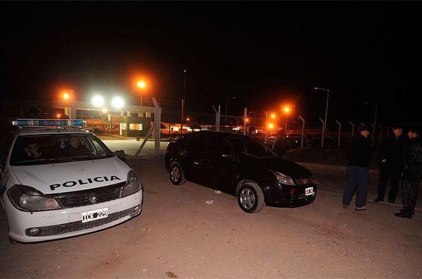 Mendoza: ocho presos se amotinaron y tomaron a un guardia como rehén