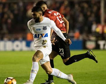 Santos no se resigna y respondió tras la sanción de la Conmebol