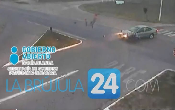Un motociclista pelea por su vida tras un choque