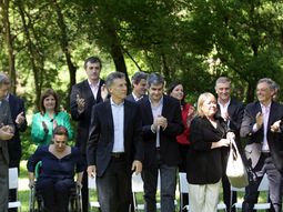 antes de asumir, macri ira a un retiro espiritual con su gabinete antes de asumir, macri ira a un retiro espiritual con su gabinete