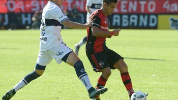 Newells le ganó a Gimnasia y es escolta. Newells le ganó a Gimnasia y es escolta.