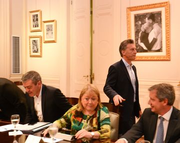 Macri encabeza su primera reunión de Gabinete en la Casa Rosada