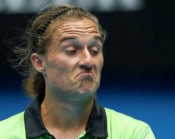 La escalofriante herida de un tenista al arrancar sus entrenamientos