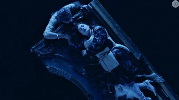 La puerta que salvó a Kate Winslet en Titanic fue subastada