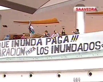 Realizan una protesta adentro del Dot por las inundaciones