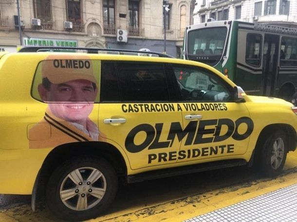 Balearon la camioneta de Alfredo Olmedo en Salta
