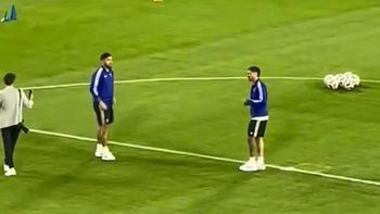 las cabalas, intactas: rodrigo de paul y leandro paredes retomaron su ritual con los caramelos las cabalas, intactas: rodrigo de paul y leandro paredes retomaron su ritual con los caramelos