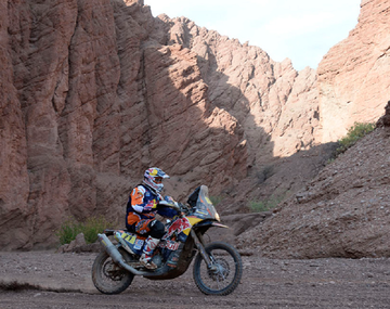 Largaron las motos y quads rumbo a Rosario en el anteúltimo día del Dakar
